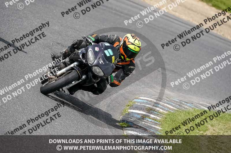 enduro digital images;event digital images;eventdigitalimages;lydden hill;lydden no limits trackday;lydden photographs;lydden trackday photographs;no limits trackdays;peter wileman photography;racing digital images;trackday digital images;trackday photos